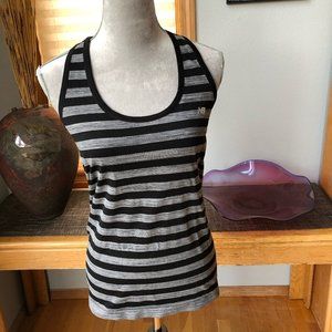 Women’s Stripped New Balance Running Tank Top - Razorback - Black/gray stripes